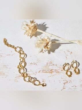 BaYou With Love NWT Set of Oval Chain Bracelet & Earrings 14k Plate Gold Link